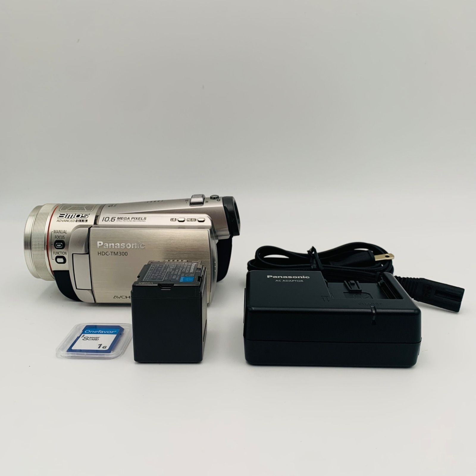 Panasonic HDC-TM300 Black Full HD Digital Camera Camcorder 32GB w/Battery