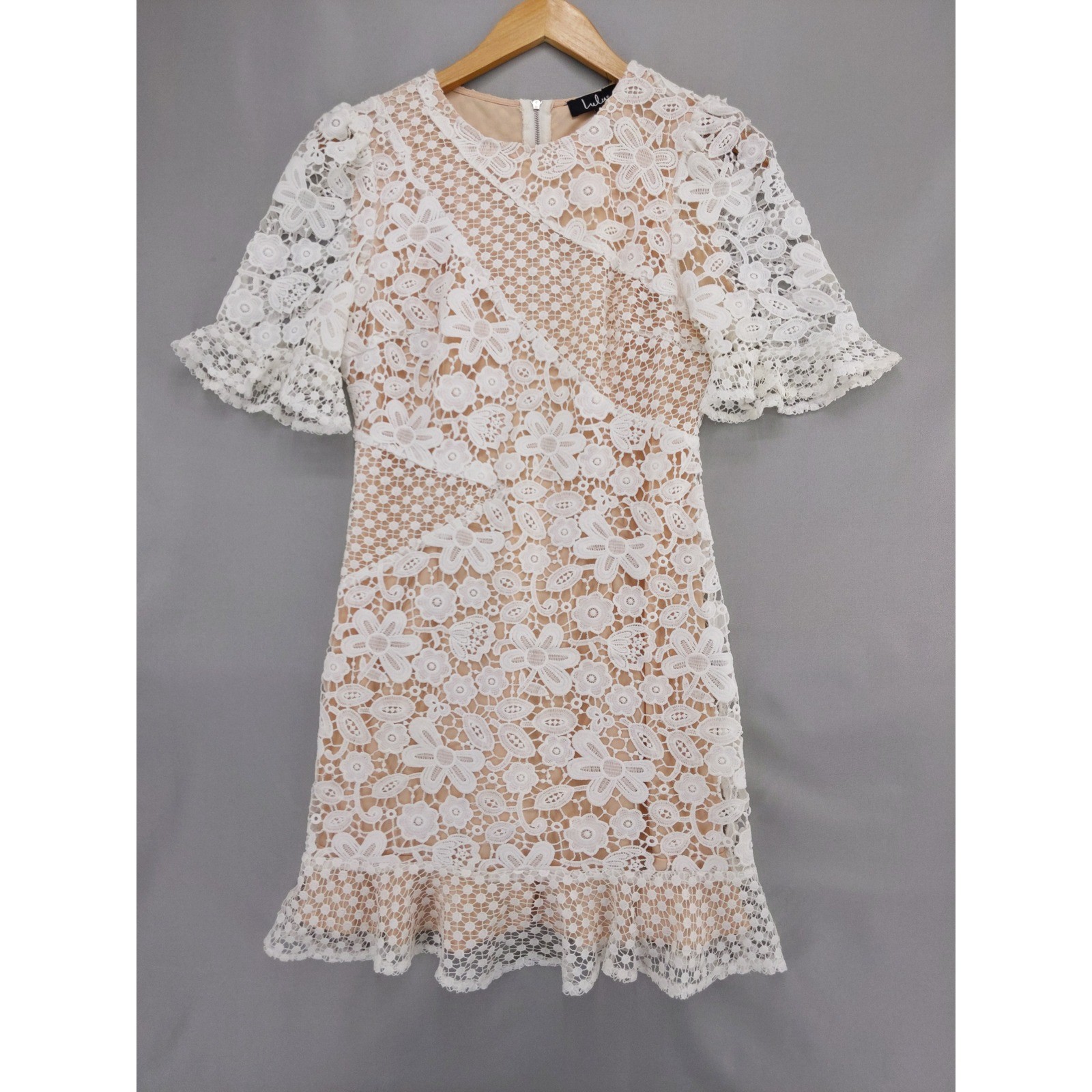 Lulus Lace Mini Dress Women S White Floral Guipure Ruffle Bell Sleeve Boho