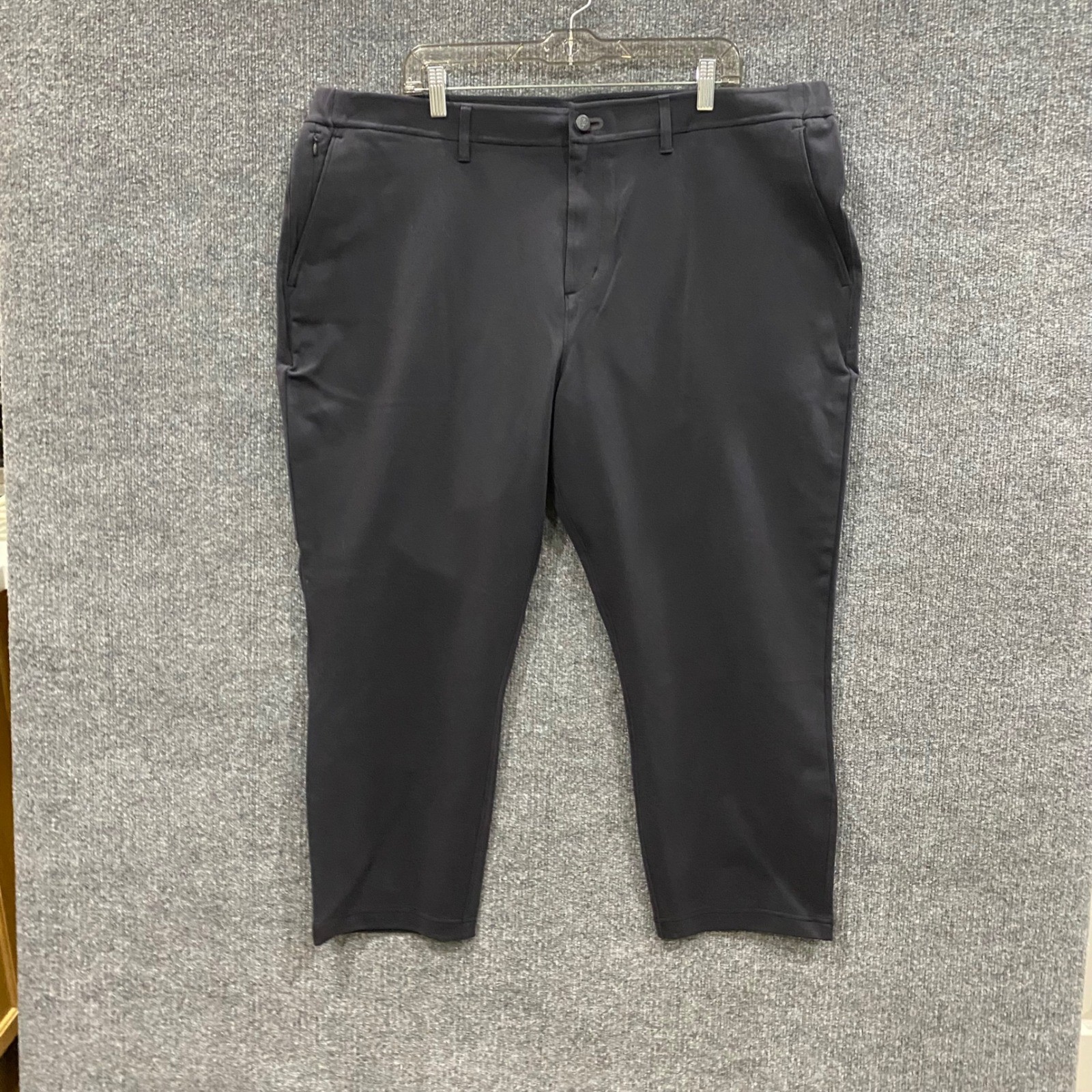 Lululemon Commission Pant Classic Black 42 x 28 Technical Stretch Trousers Lululemon Commission Pant Classic Black 42 x 28 Technical Stretch Trousers