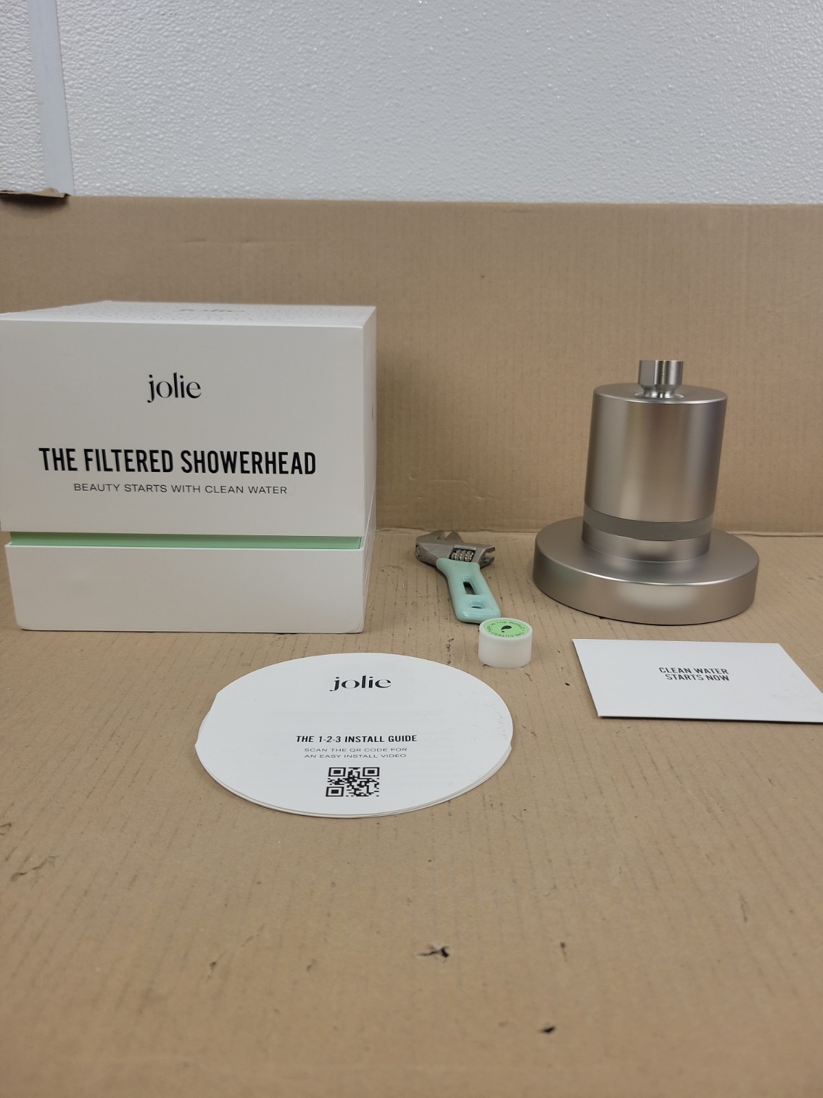 Jolie The Filtered Showerhead - Brushed Steel - 1 Filter included