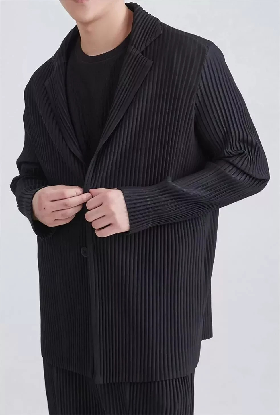 HOMME PLISSE ISSEY MIYAKE Black Pleats Jacket Size1.2.3.4 JD201