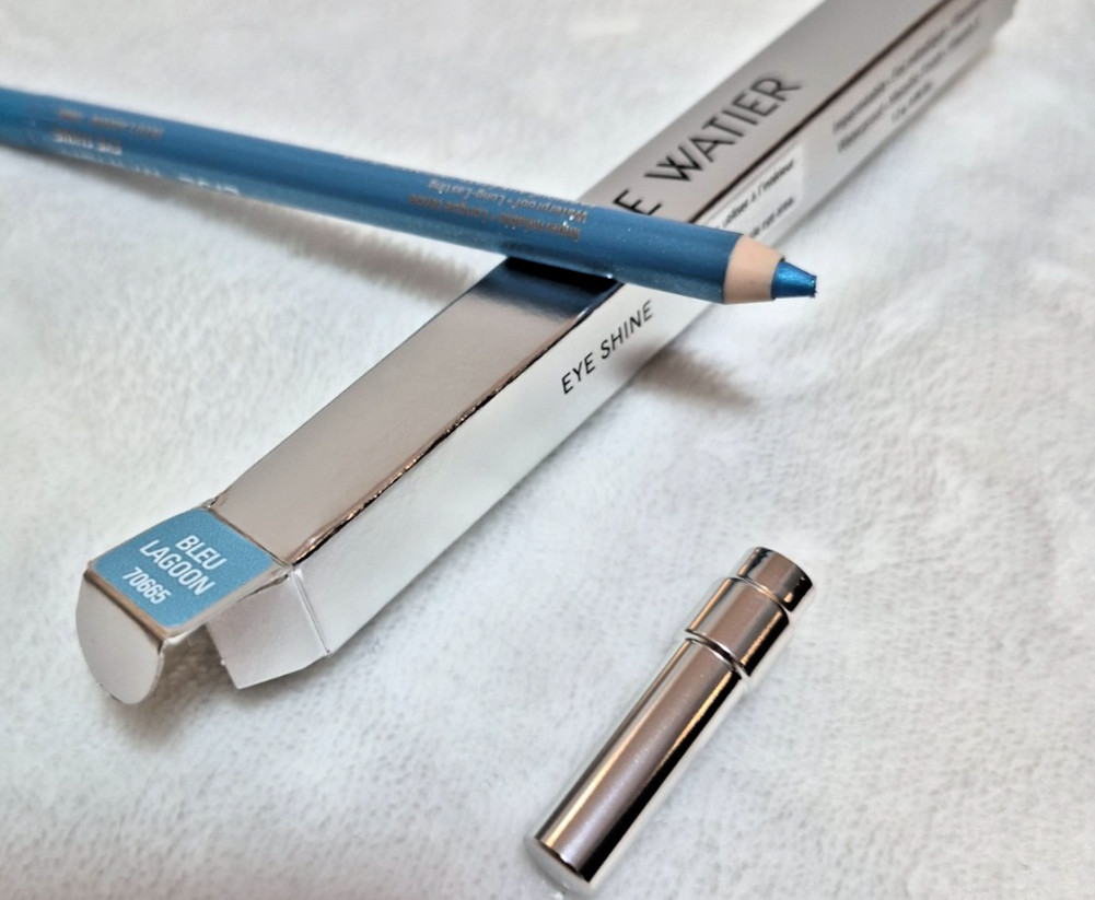 Lise Watier Eye Shine WATERPROOF EYELIGNER METALIC BLUE LAGOON 70665 1.2g NIB