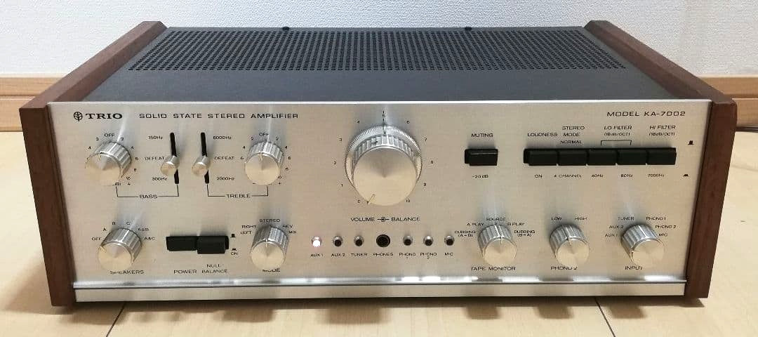 TRIO KENWOOD KA-7002 Integrated Amplifier Vintage 1970s Japan