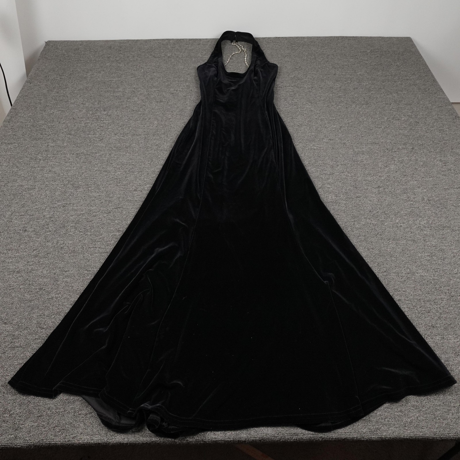 Vintage Jessica McClintock Dress 8 Black Velvet Halter Maxi Whimsigoth Evening
