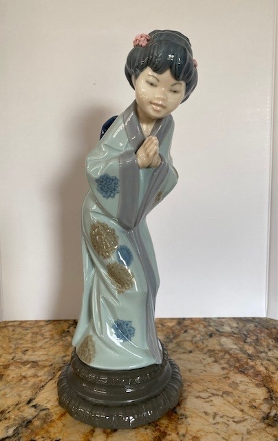 Lladro 4989 Sayonara Japanese Geisha Girl Porcelain Figurine Retired Spain