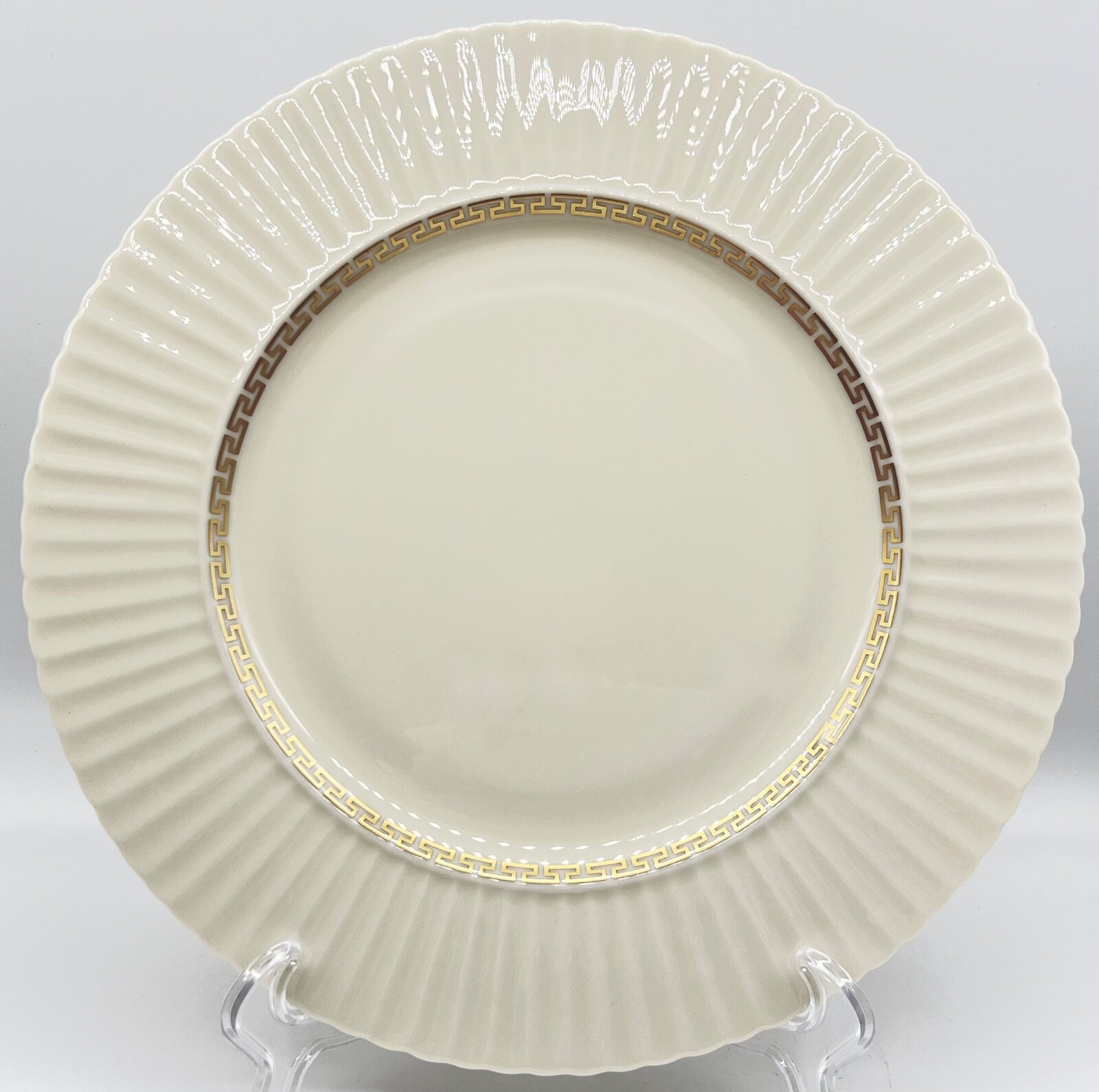 ELEGANT LENOX CRETAN DINNER PLATE, 10 7/8in, EXCELLENT CONDITION