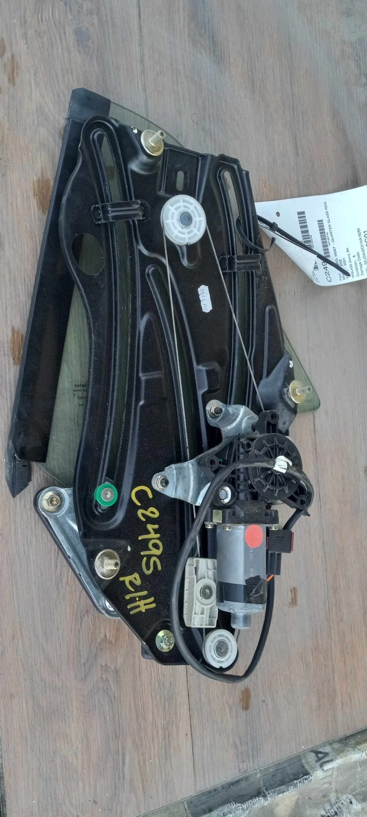 97-02 JAGUAR XK8 CONVERTIBLE PASSENGER SIDE QUARTER GLASS WINDOW WITH REGULATOR