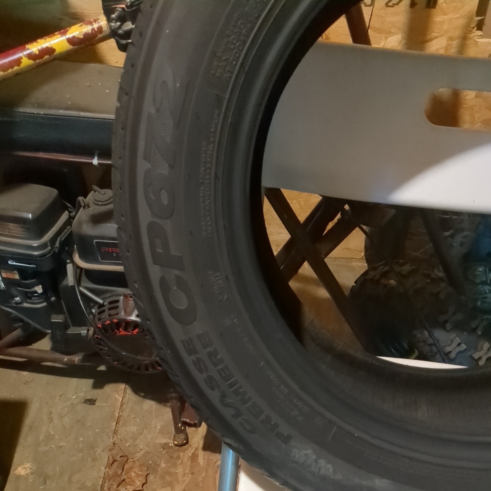 4 New Nexen Tires 4 New Nexen Tires
