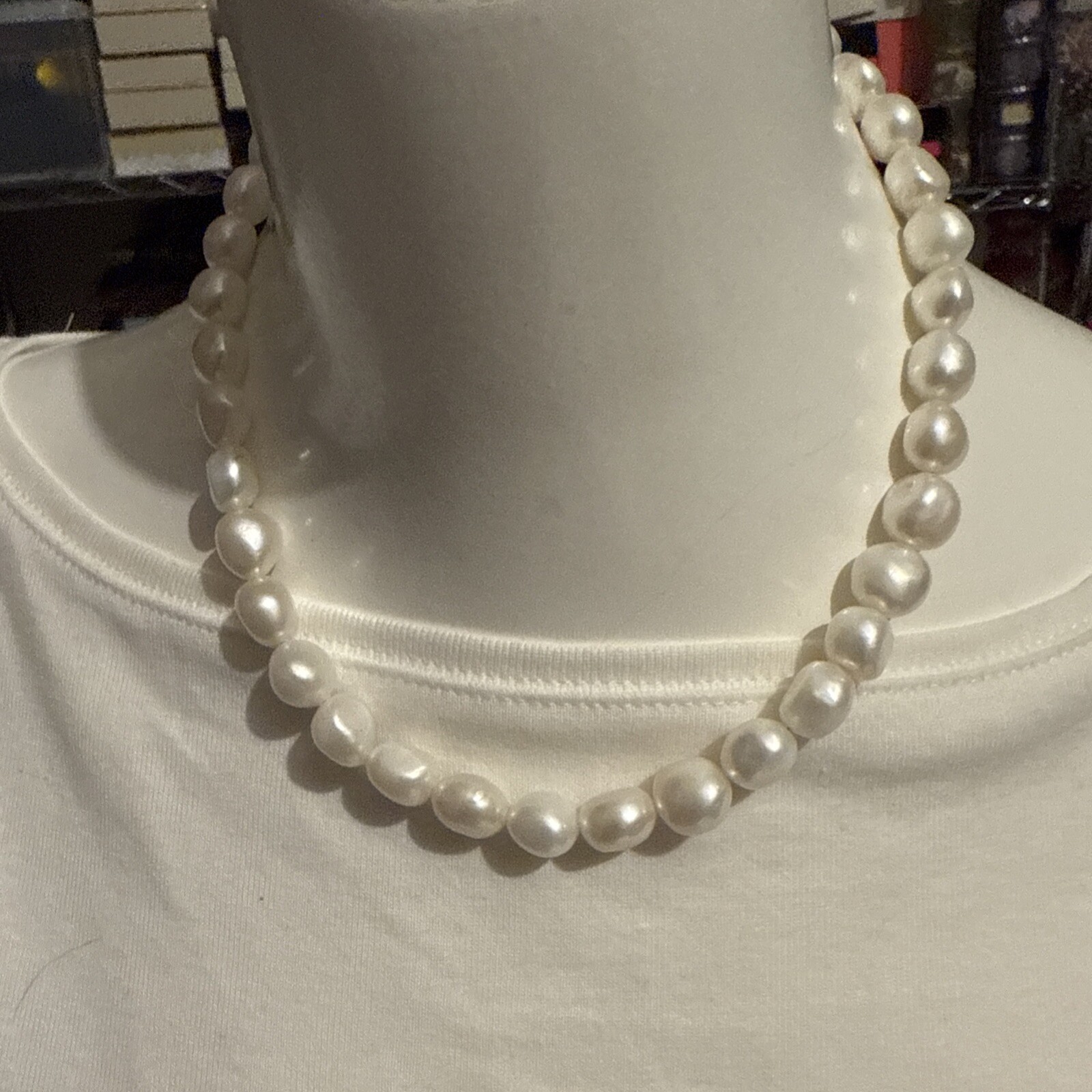 NWT   Carolee fresh water  Pearl Strand   Necklace  Silver Clasp JS