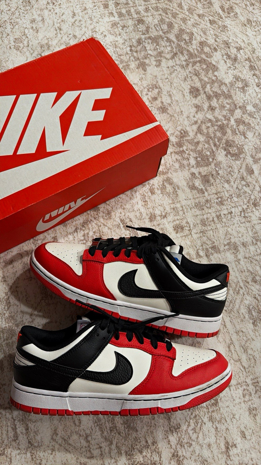 Nike Dunk Low EMB ‘NBA 75th Anniversary Chicago” Nike Dunk Low EMB ‘NBA 75th Anniversary Chicago”
