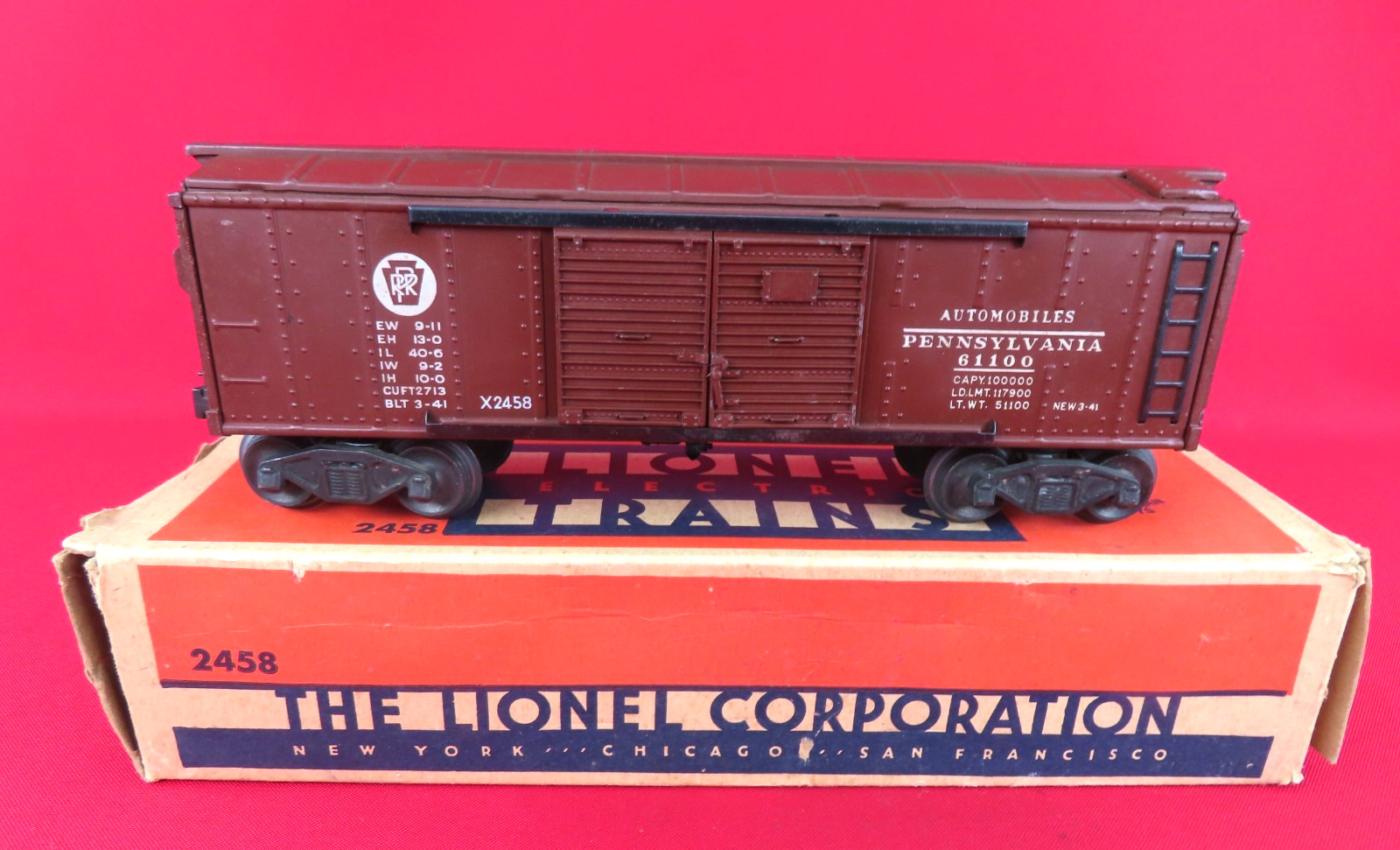 Lionel Postwar 2458 Pennsylvania Automobile Boxcar - Boxed - 1947 Lionel Postwar 2458 Pennsylvania Automobile Boxcar - Boxed - 1947