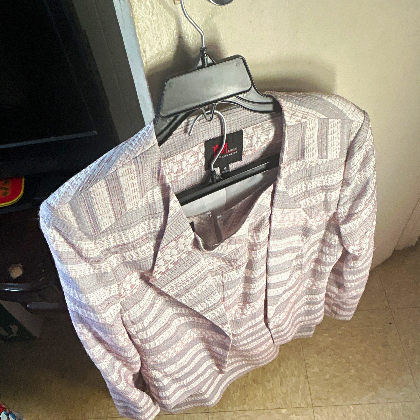 JM Studio by John Meyer 2pc Striped Skirt Suit Gray/White 14 Lined LS JM Studio by John Meyer 2pc Striped Skirt Suit Gray/White 14 Lined LS