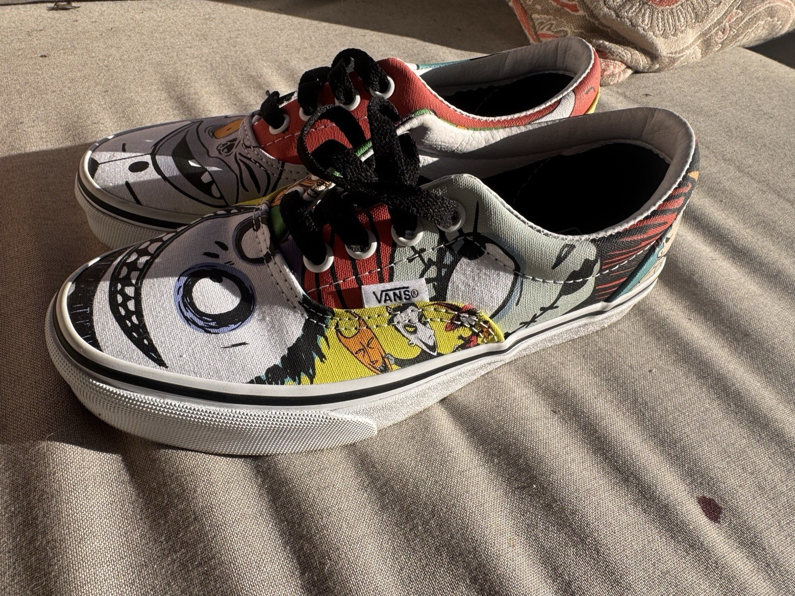 Vans The Nightmare Before Christmas x Era \'Halloweentown\' Vans The Nightmare Before Christmas x Era \'Halloweentown\'