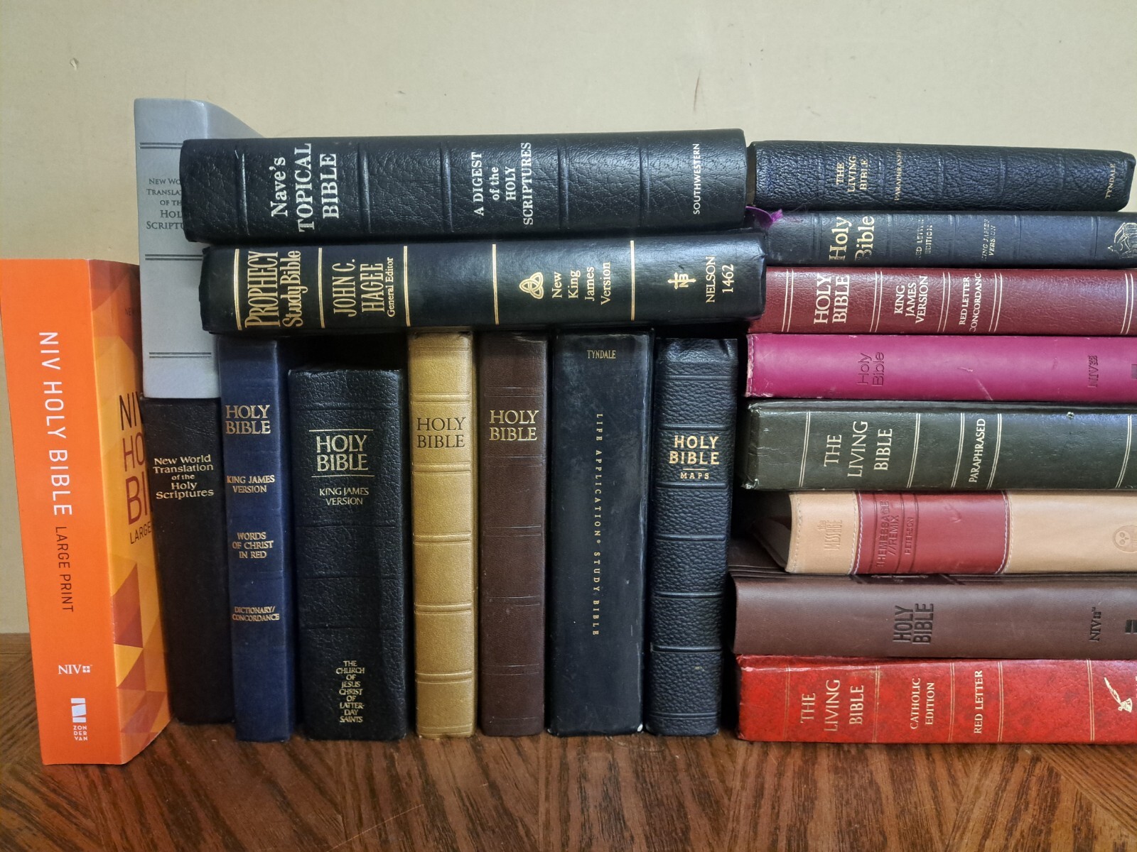 Lot of 5 - NEW / OLD Testament Bibles NIV KJV NWT NAB NKJV NLT King James Bible
