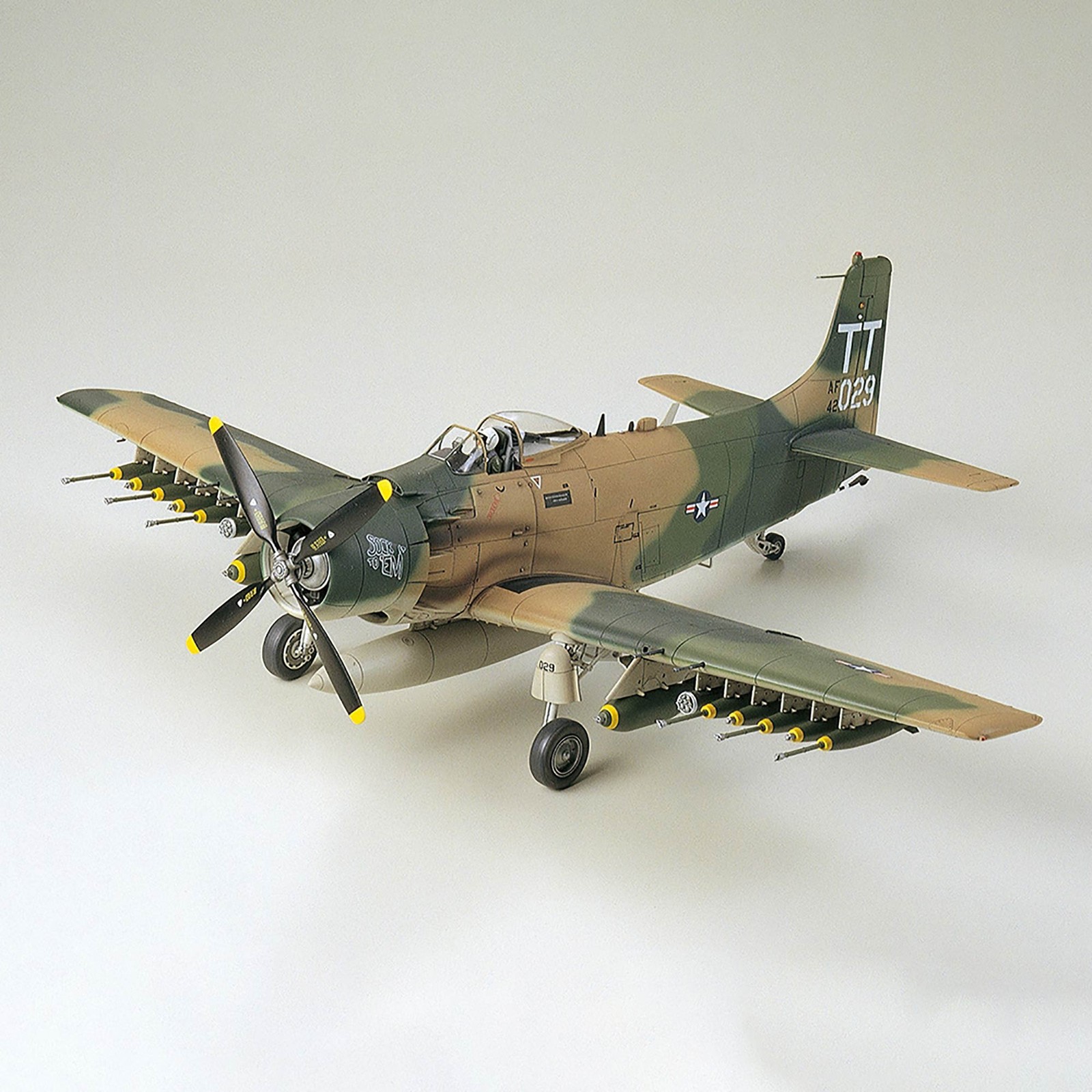 Tamiya 1/48 Douglas A1J Skyraider USA Plastic Model TAM61073 Plastic Models