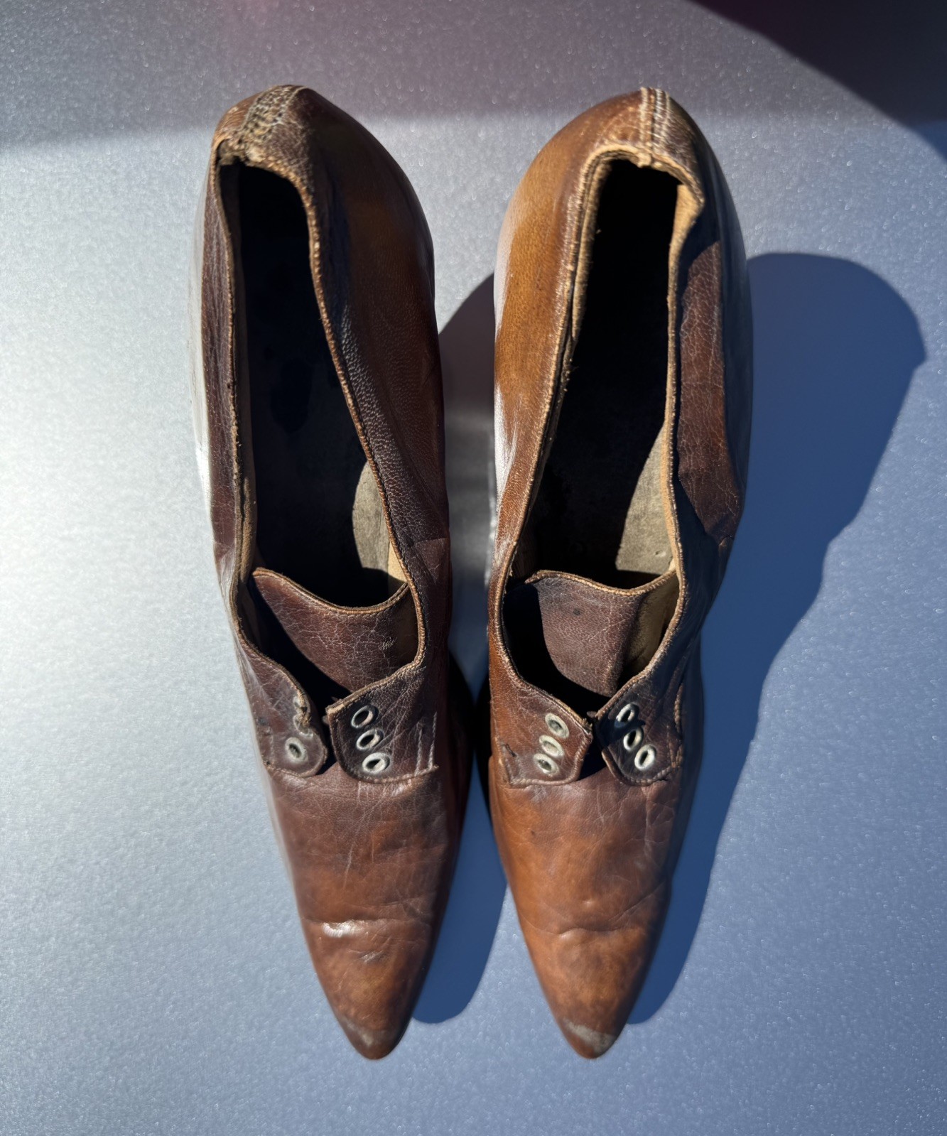 Small Pair Vintage Antique Edwardian Victorian Brown Leather Shoes Pointy-TLC