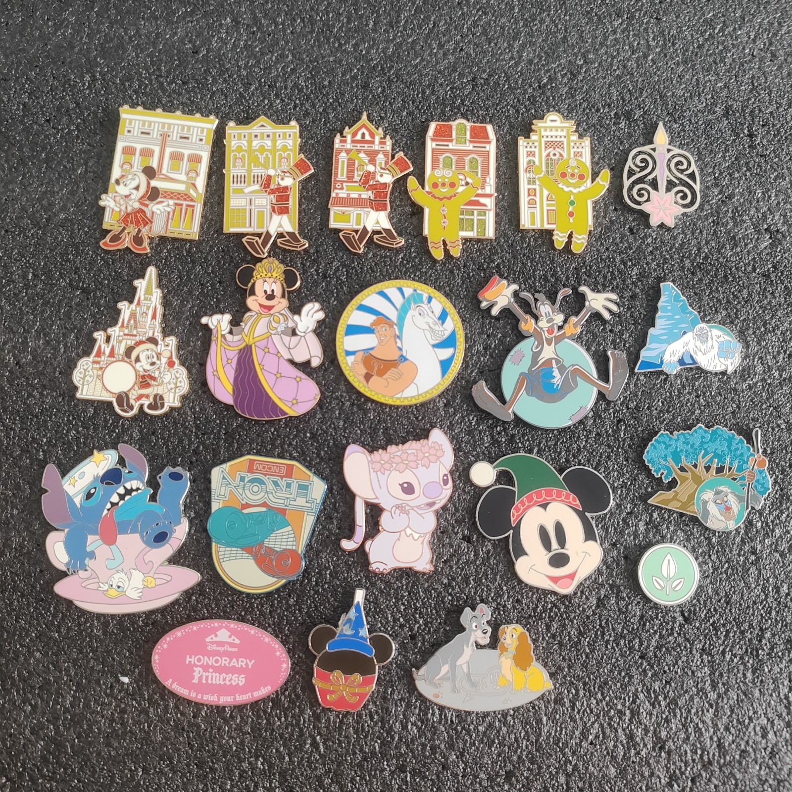 C2   Disney Mix Lot Of 20 Assorted Pins