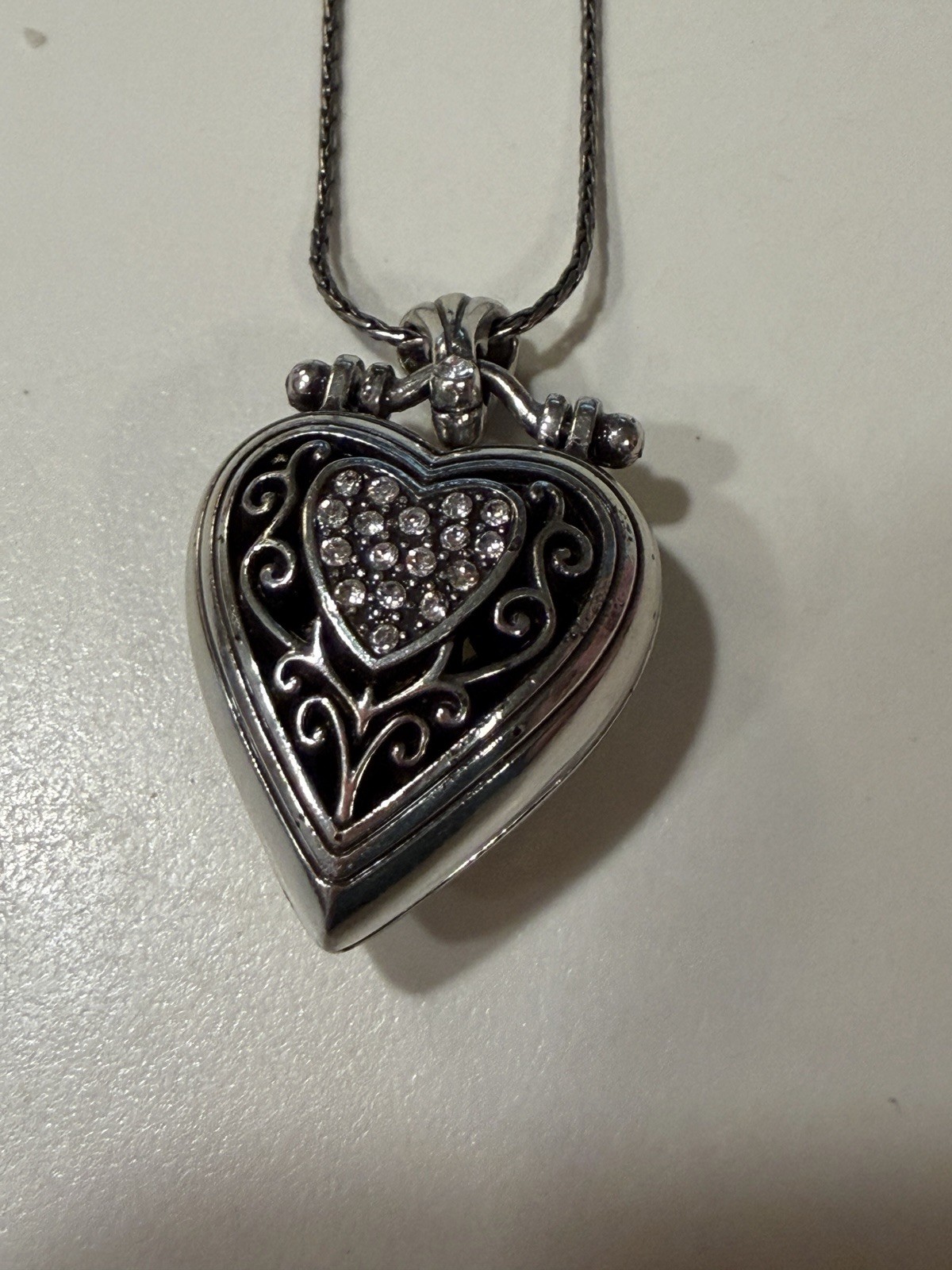BRIGHTON GILDED HEART SWAROVSKI CRYS MUSICAL GLD HRT MESSAGE NECKLCE VG+✨VTG✨HTF