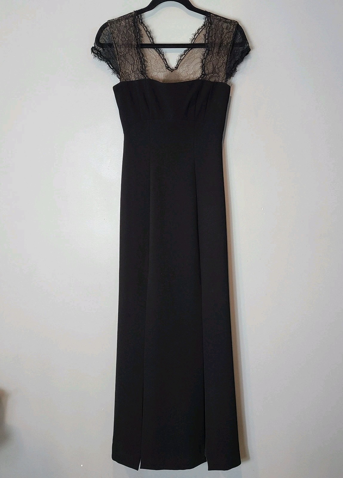 BCBGMAXaZRIA Black Nude Lace Julia Sheer Back Square Neck Crepe Gown 2 US XS