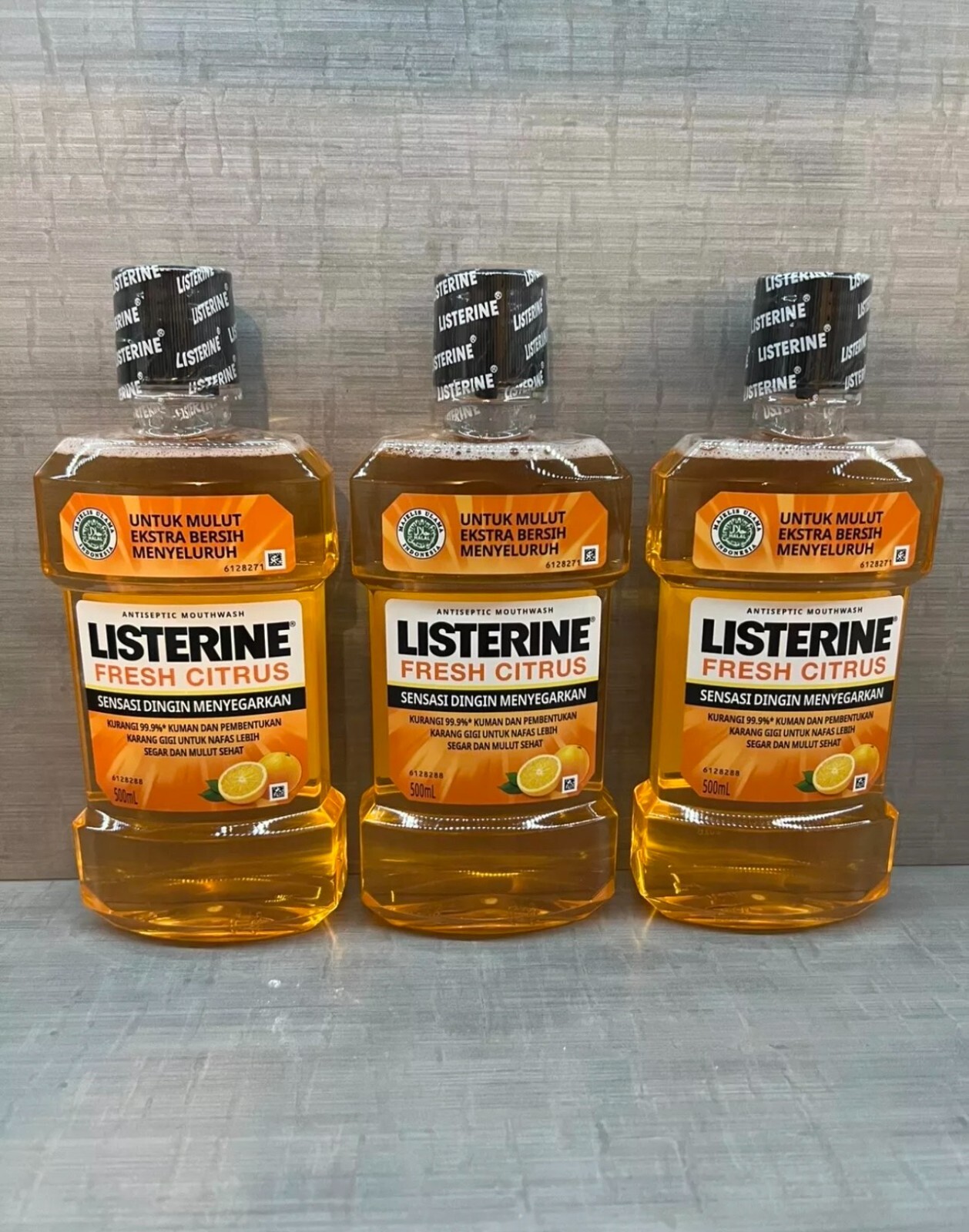 Listerine Ultraclean Fresh Citrus Mouthwash 500mL Pack Of 3 p Next Day