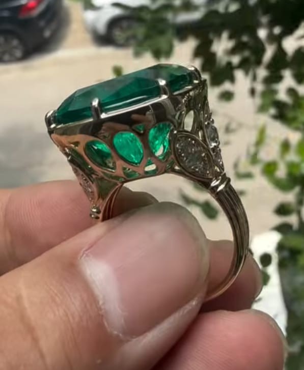 6.8Ct cushion cut simulated emerald Engagement Gypsy Ring 14K white Gold Over 6.8Ct cushion cut simulated emerald Engagement Gypsy Ring 14K white Gold Over