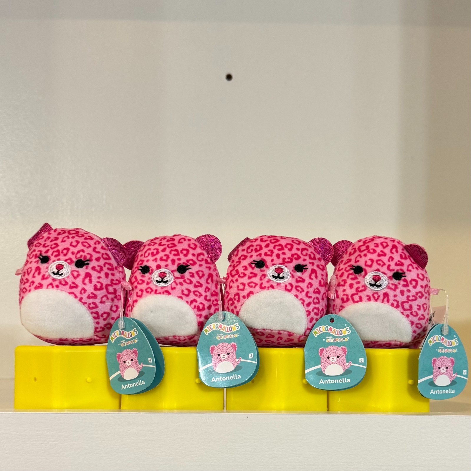 Squishmallows Micromallows MYSTERY PLUSH 2.5 Squishmallows Micromallows MYSTERY PLUSH 2.5