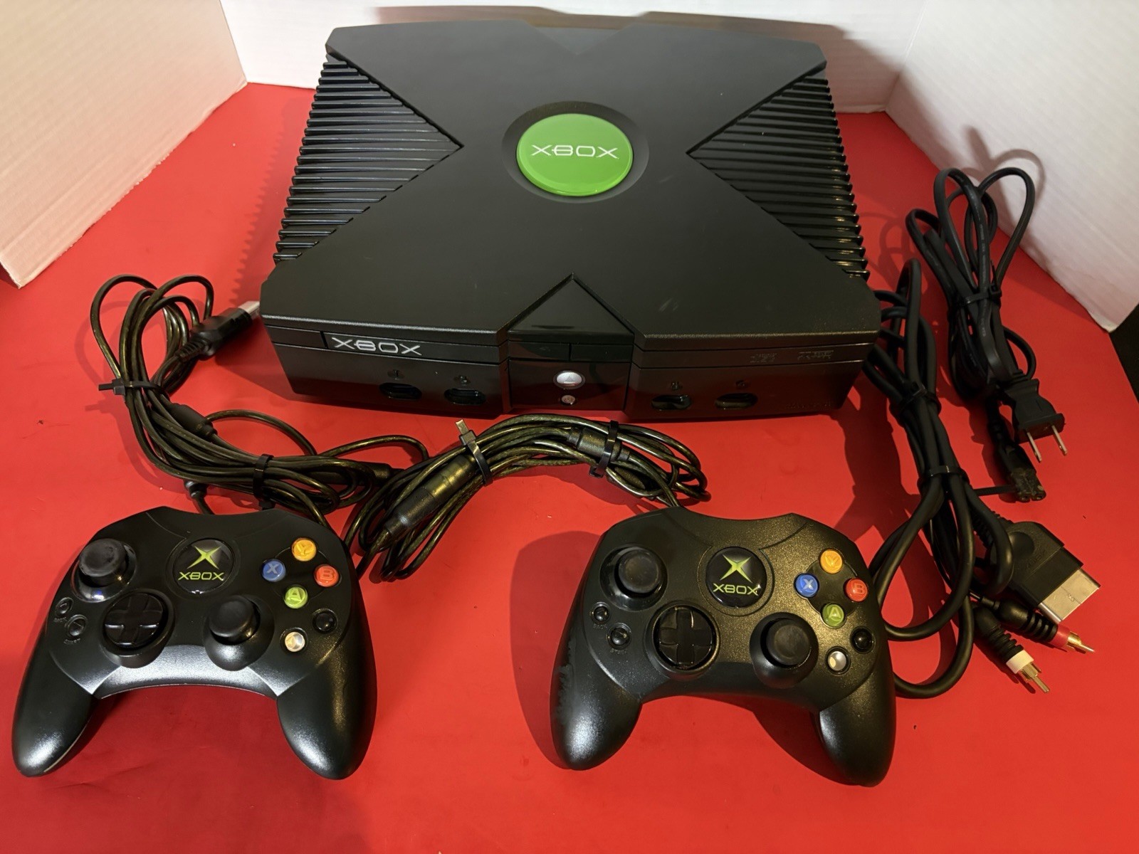 Xbox Original Console 2 Controllers A/V and Power Cables Tested Works Great