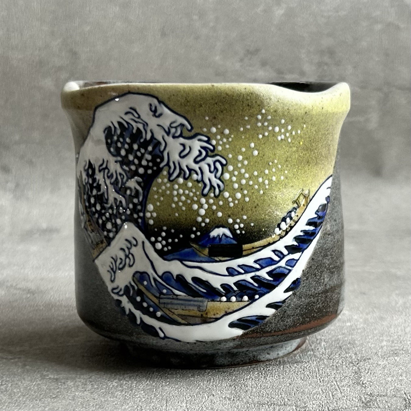 Kutani  yaki ware YUNOMI Japanese TEA CUP Katsushika Hokusai Tea Ceremony Japan