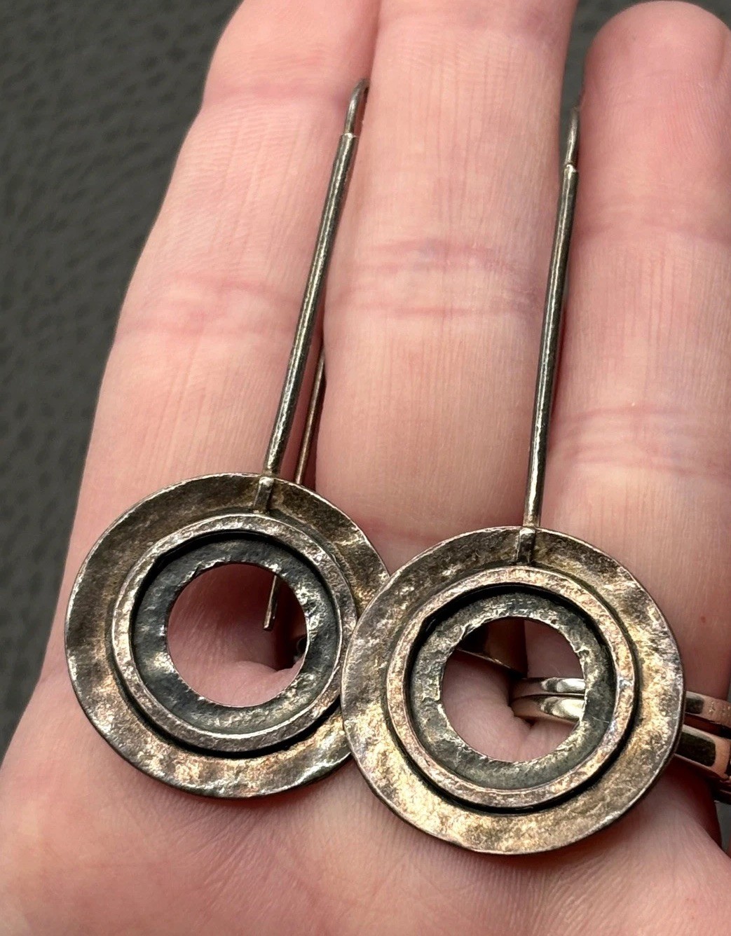 Vintage Silpada Huge Sterling Silver Hammered Circle Drop Earrings Modernist Vintage Silpada Huge Sterling Silver Hammered Circle Drop Earrings Modernist