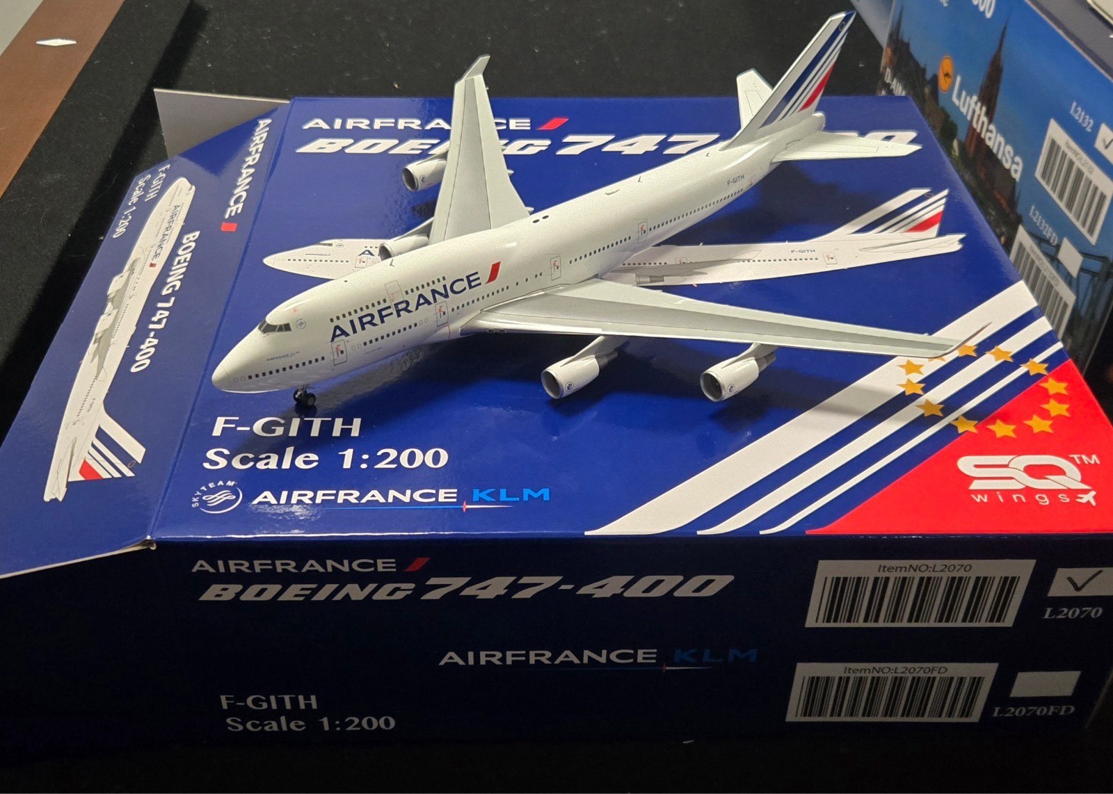 SQ Wings Boeing 747-400 Air France (F-GITH) 1:200 scale SQ Wings Boeing 747-400 Air France (F-GITH) 1:200 scale
