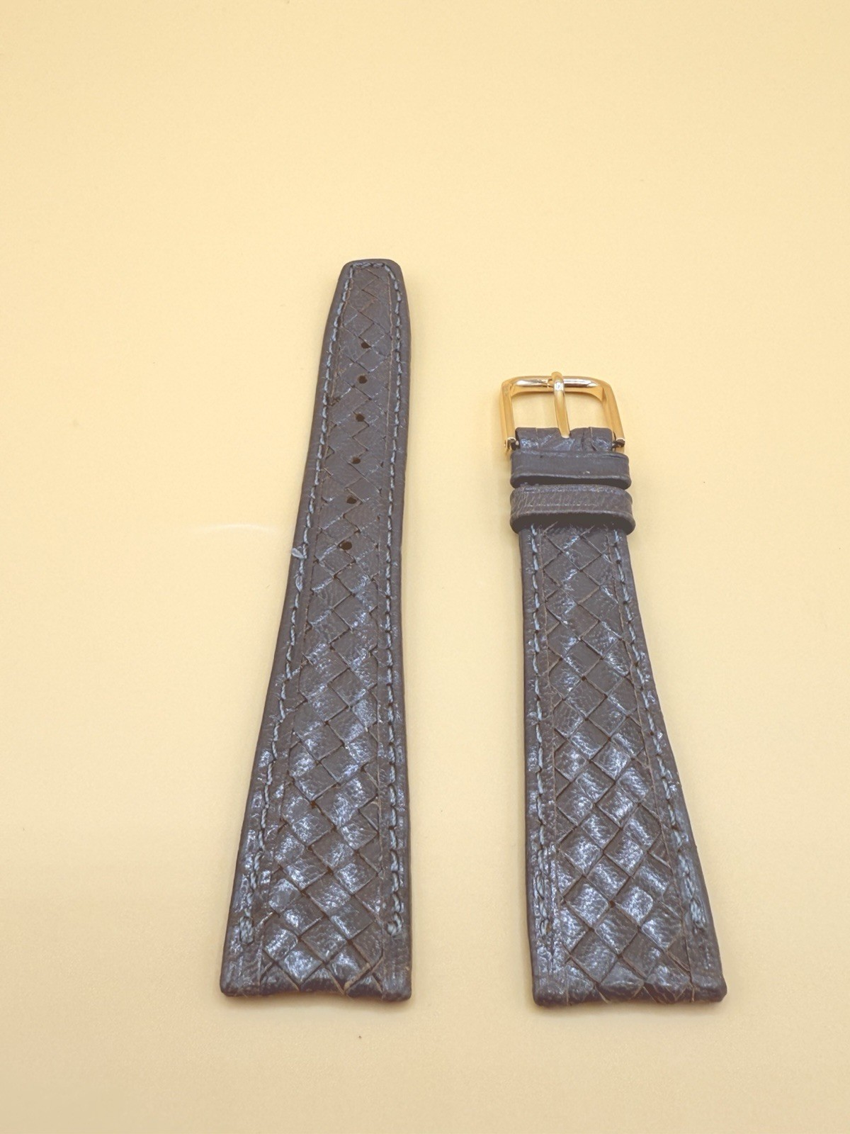 19mm KREISLER Braided Calfskin GREY NOS Vintage Watch Band & Gold-Tone Buckle 19mm KREISLER Braided Calfskin GREY NOS Vintage Watch Band & Gold-Tone Buckle