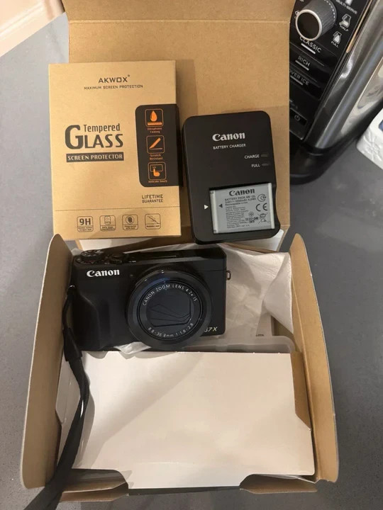 Canon PowerShot G7 X Mark III   Digital Camera w/ Accessories \'\'Rеаd dеѕсriрtiоn