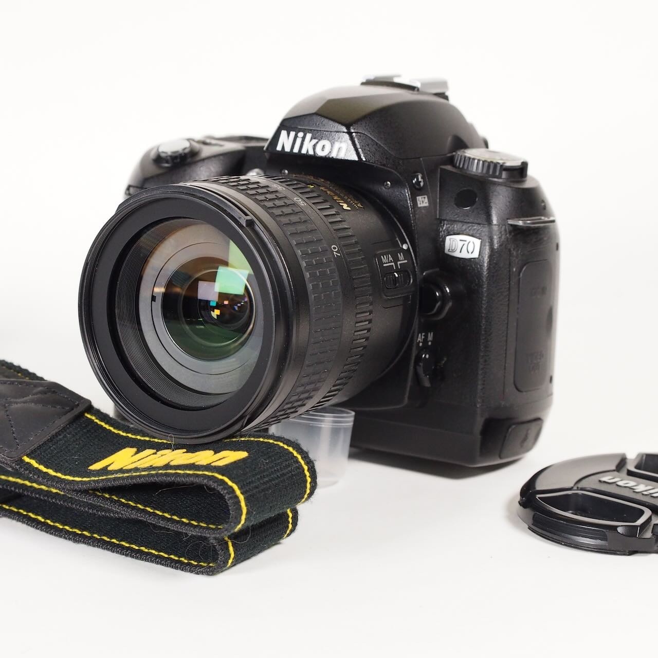 NIKON D70s DSLR CAMERA W/NIKKOR 18-70mm Lens Charger Battery 15342 clicks *read