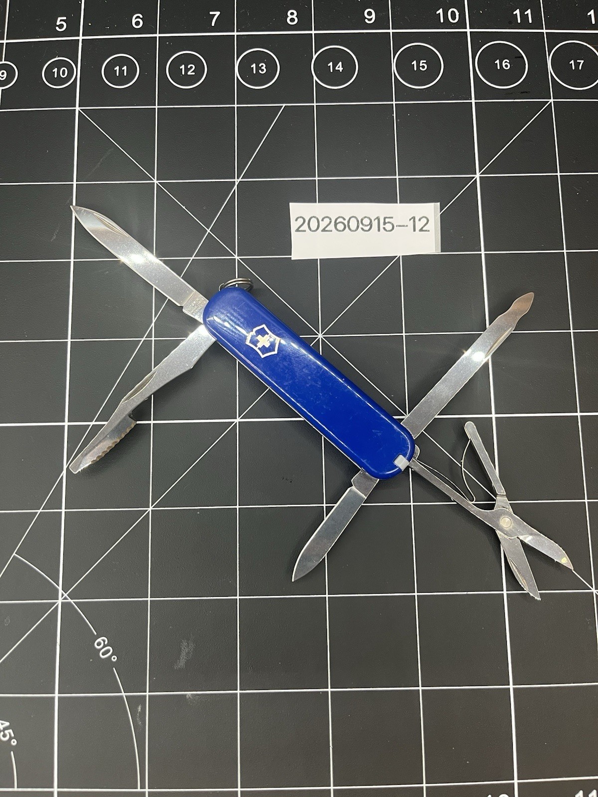 EXCELLENT - Victorinox Executive 74mm Cobalt Blue With peeler