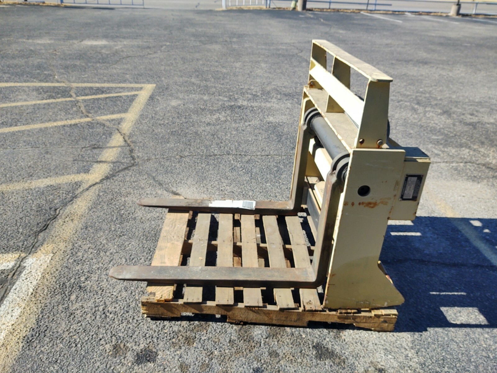 SKYTRAK 10K ATLAS FORKLIFT  6000M 6,000LB CAPACITY SIDE SHIFT CARRIAGE ASSEMBLY