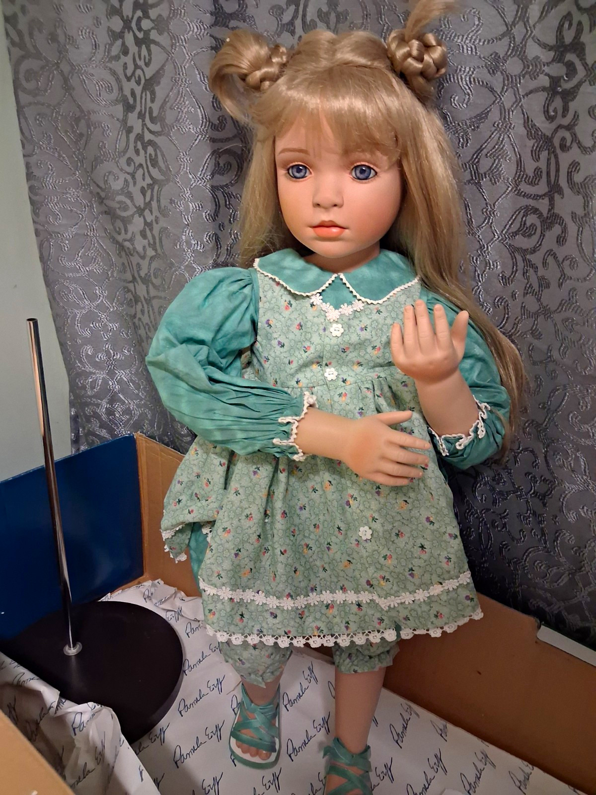 MasterPiece Gallery  34in Porcelain Doll Pamela Erff 2003 Signed Ltd Ed