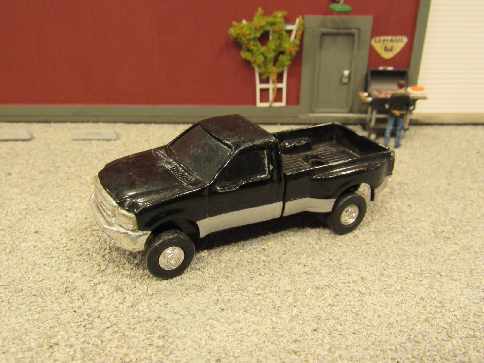 RC2 ERTL BLACK SILVER FORD F350 4X4 DUALLY 1/64: FARM COUNTRY PICK UP TRUCK USED