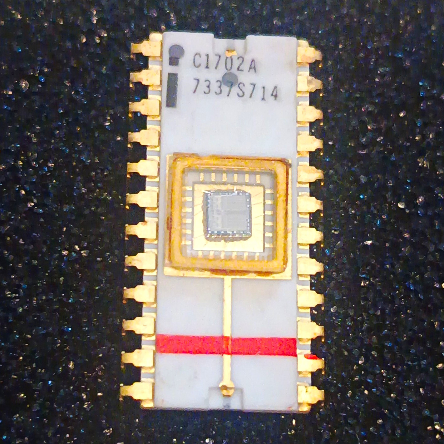 Intel EPROM C1702A White Ceramic Red Stripe Quartz Window UV Erase Extremely Rare 1st