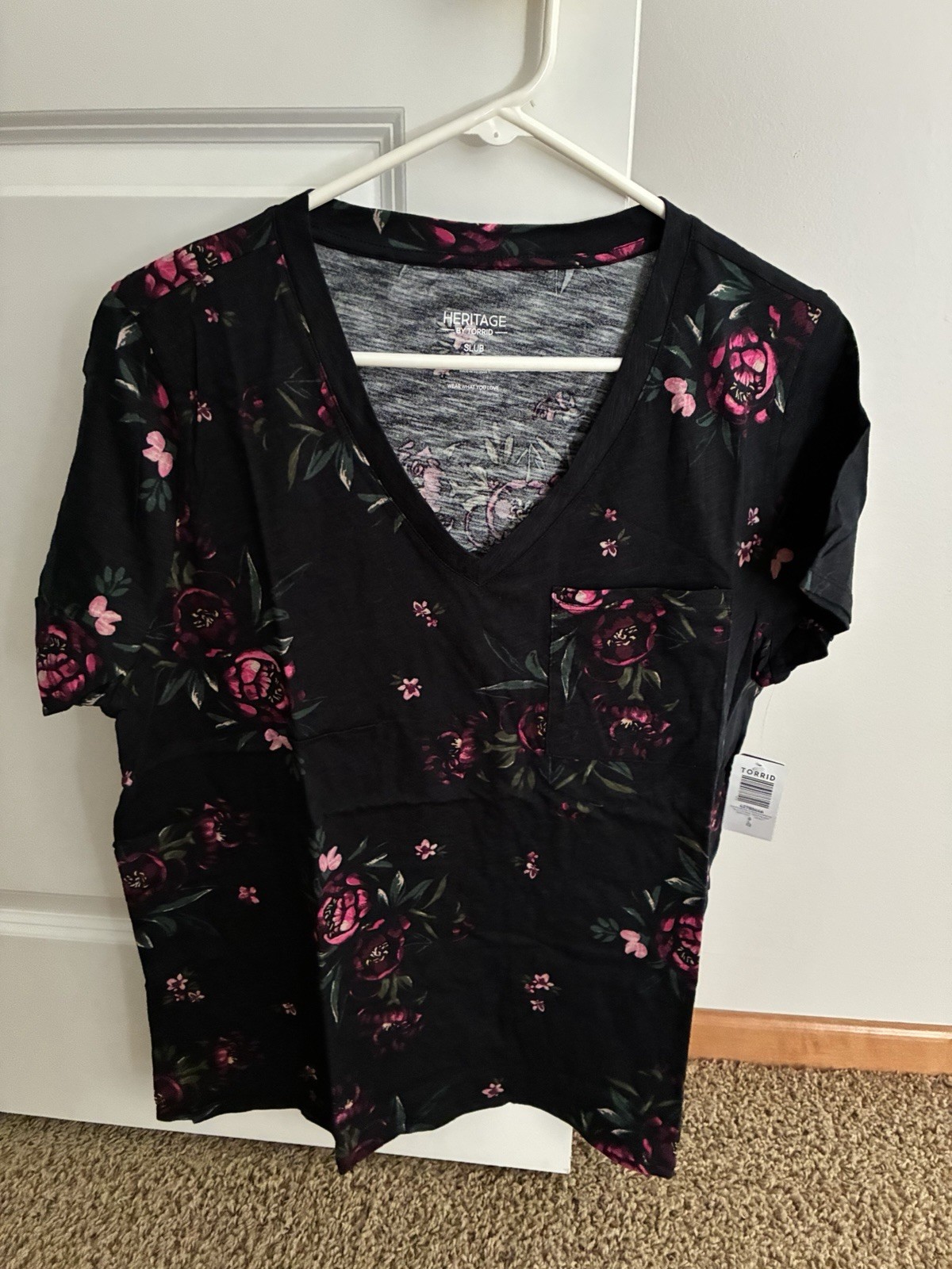 New Torrid Black Floral Sub Top Tee Women’s Size 0 XL