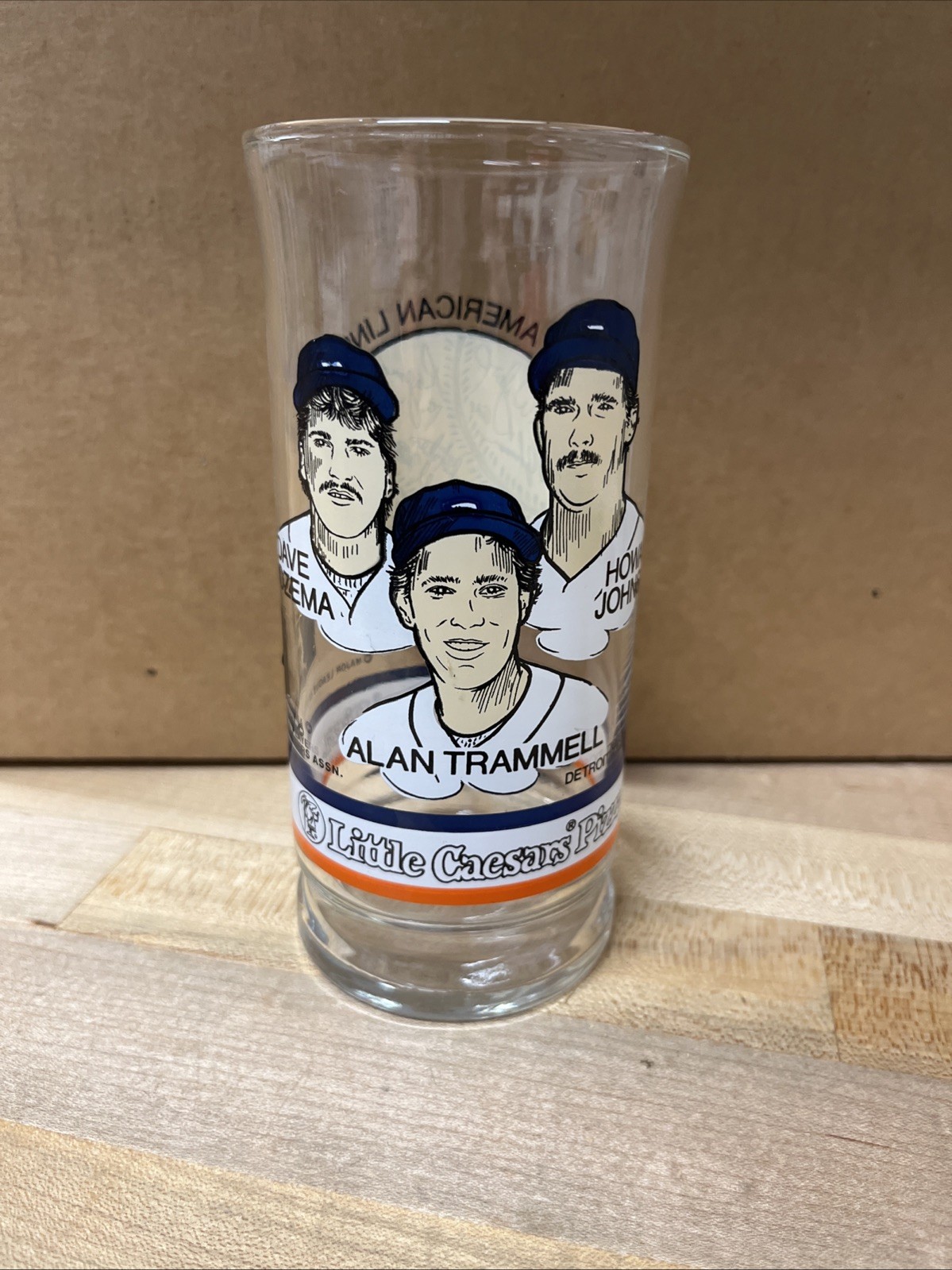 1984 Little Caesars/Detroit Tigers Tumbler Glass. Trammell/Rozema/Johnson. 1984 Little Caesars/Detroit Tigers Tumbler Glass. Trammell/Rozema/Johnson.