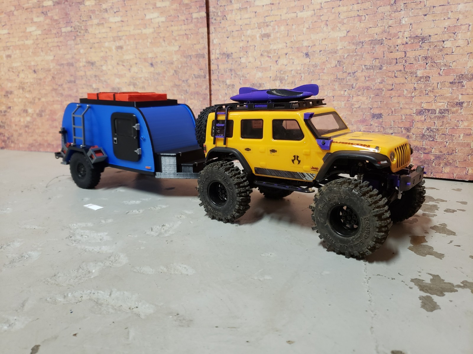 1:24 Scale RC Trailer Camper With Bumper Compatible with SCX24 RC Trucks