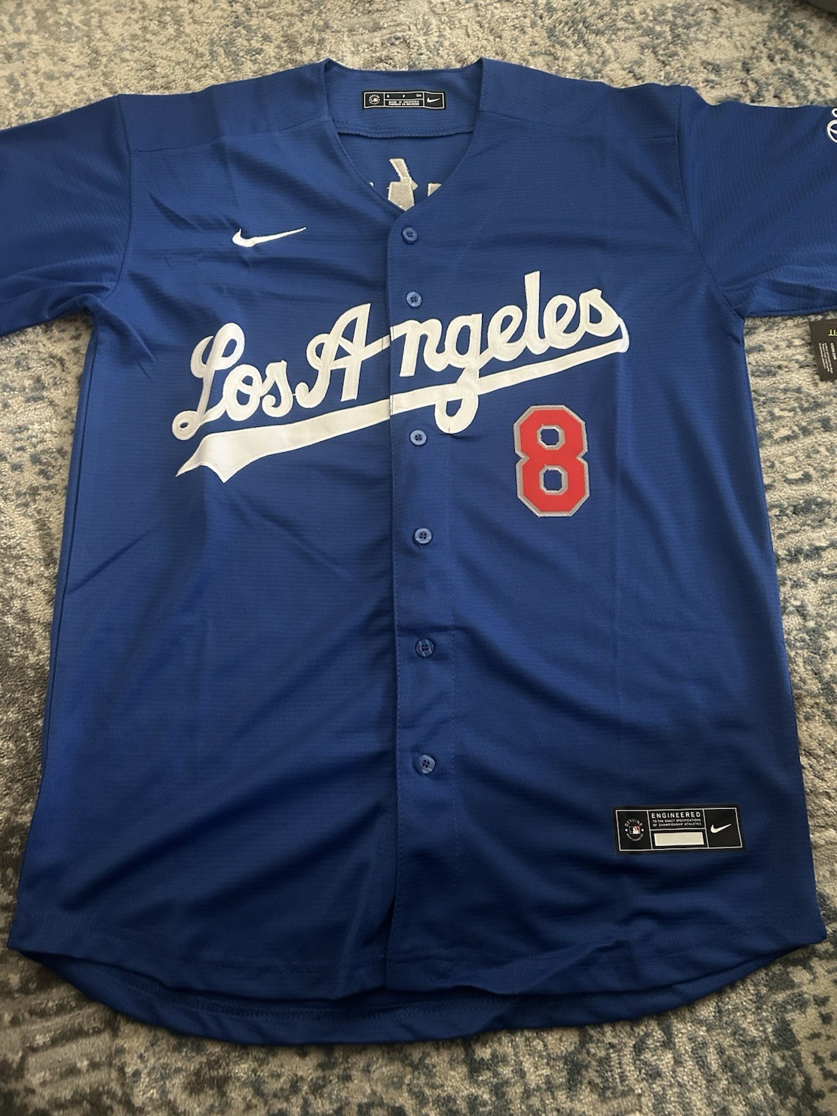 Enrique “Kike” Hernandez Adult Dodgers Blue Alternate Jersey Size XL Enrique “Kike” Hernandez Adult Dodgers Blue Alternate Jersey Size XL