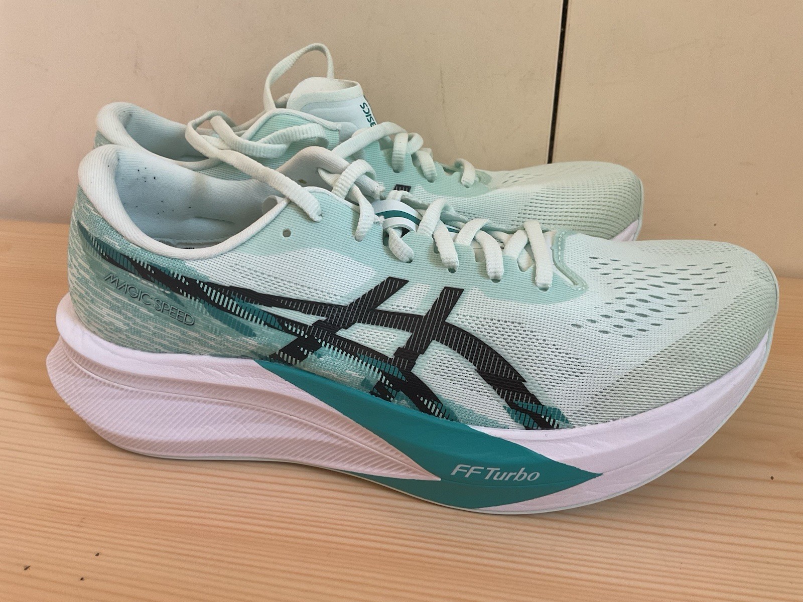 ASICS Magic Speed 4 running shoes Men’s Size 10 Soothing Sea/Black Triathlon Run ASICS Magic Speed 4 running shoes Men’s Size 10 Soothing Sea/Black Triathlon Run