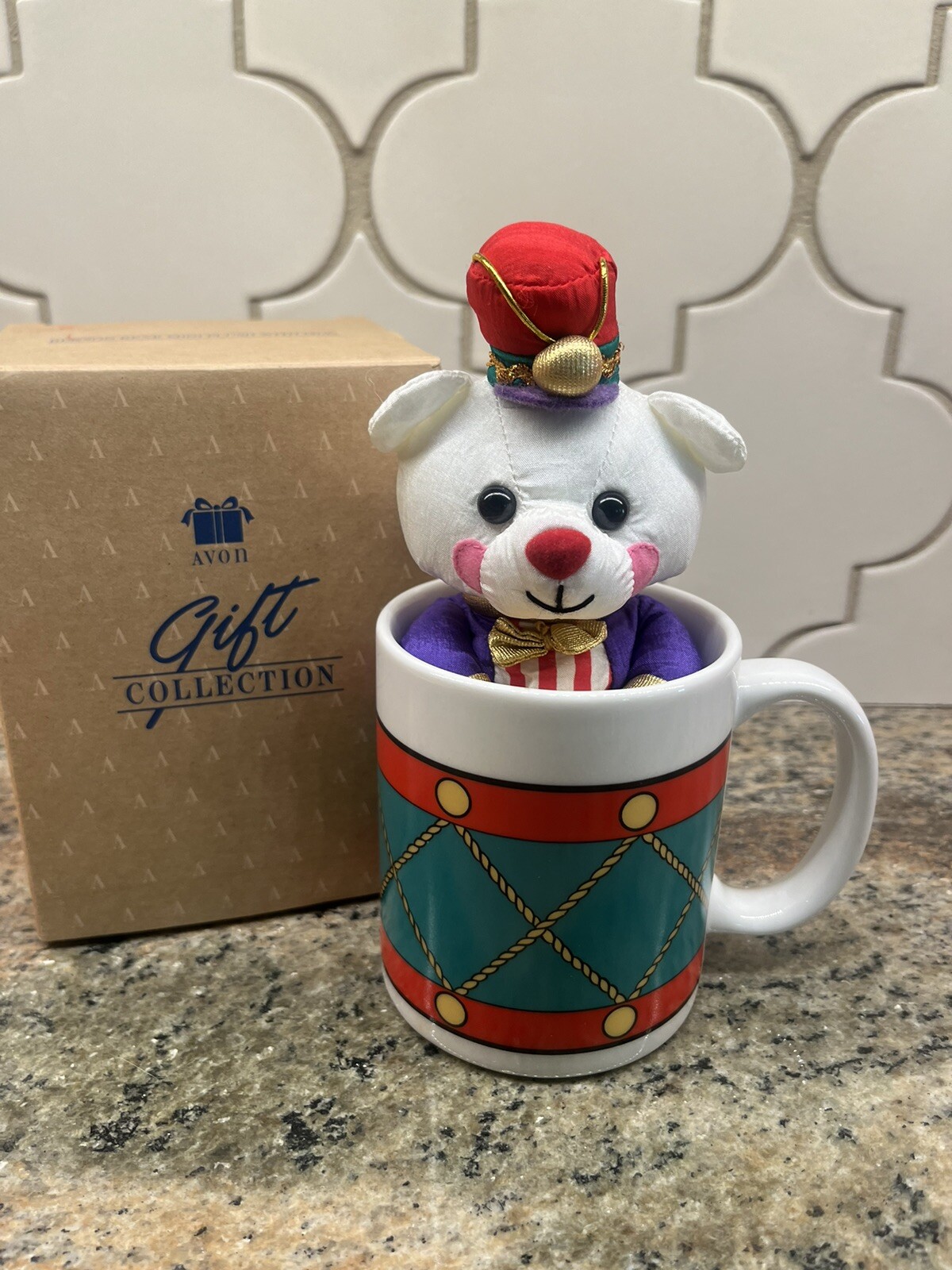 AVON BENSON BEAR MINI PLUSH WITH 12oz MUG - NIB