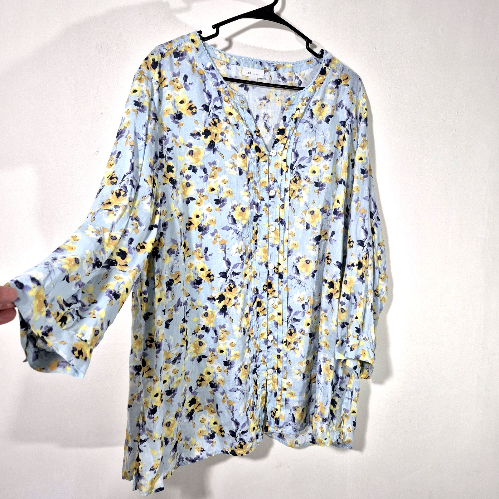 J JILL Love Linen Button Up Shirt Tunic Womens 2X Blue Floral 3/4 Sleeve Pleated J JILL Love Linen Button Up Shirt Tunic Womens 2X Blue Floral 3/4 Sleeve Pleated