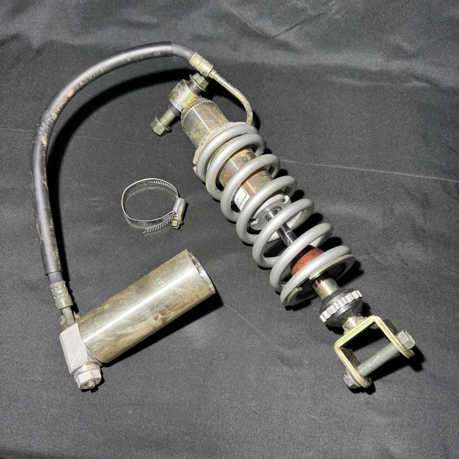 03-25 YAMAHA TTR 125LE 125L OEM BIG WHEEL REAR SHOCK SUSPENSION TTR125L TTR125LE