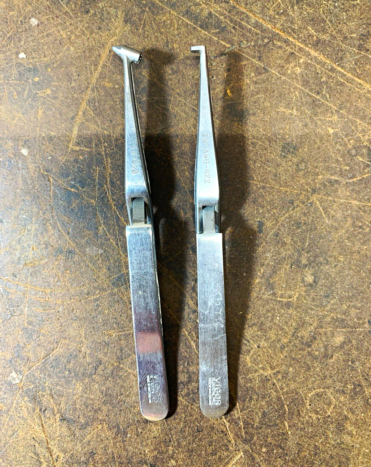 Vigor anti-wicking tweezers Vigor anti-wicking tweezers
