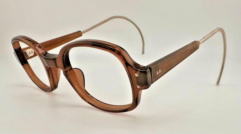 ROMCO Z 87 Vintage Rare Cable Eyeglasses Frames Only 4 1/2 6 1/2 Brown / Gold ROMCO Z 87 Vintage Rare Cable Eyeglasses Frames Only 4 1/2 6 1/2 Brown / Gold