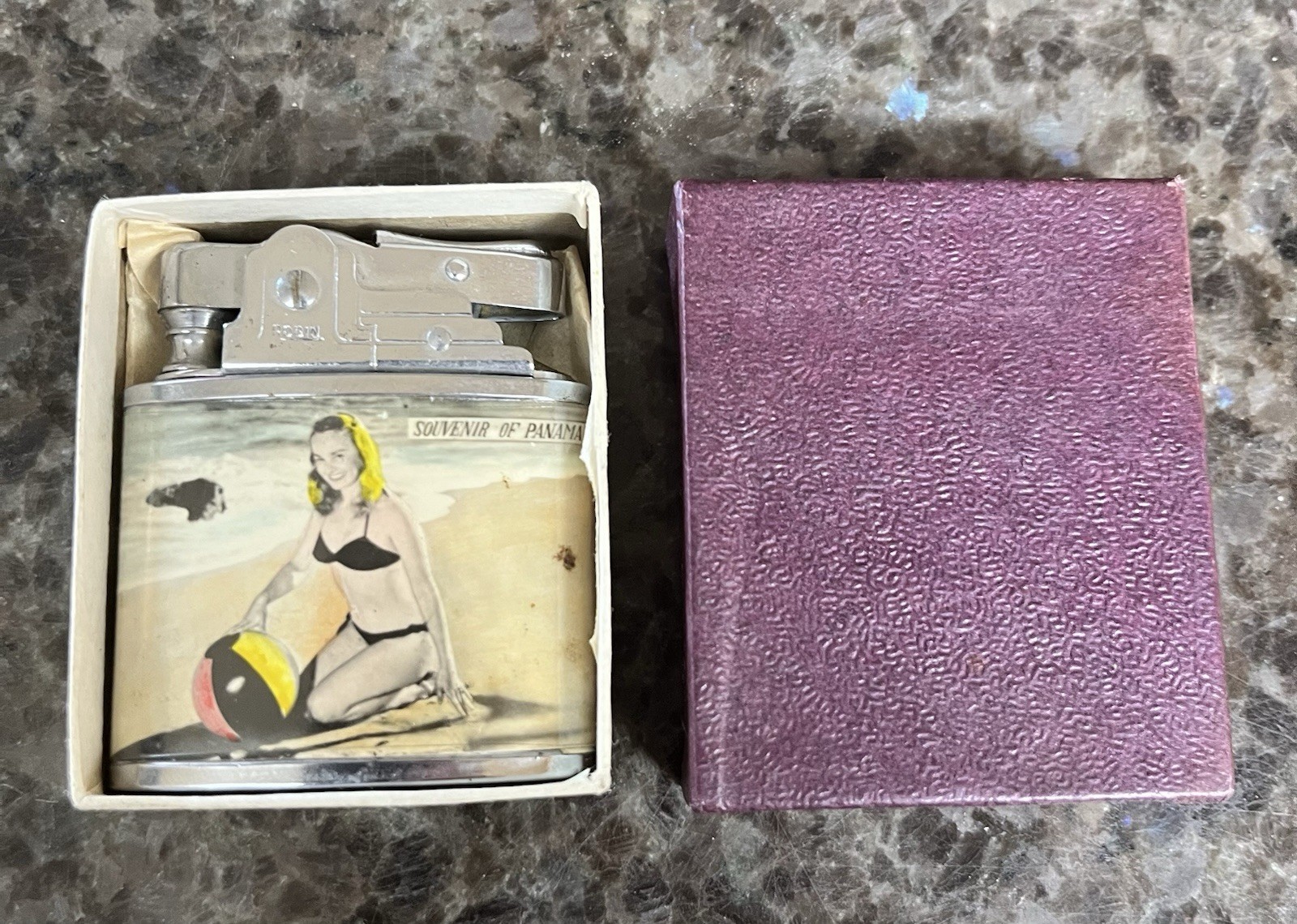 Nice Vintage Panama Canal PIN UP BURLESQUE BIKINI 1950s Lighter W/its Box Nice Vintage Panama Canal PIN UP BURLESQUE BIKINI 1950s Lighter W/its Box