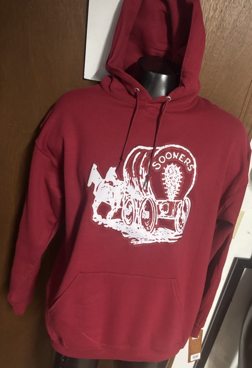NWT $65 Retro Brand Oklahoma OU Sooners Sewn-On Hoodie Mens L Sooner Schooner NWT $65 Retro Brand Oklahoma OU Sooners Sewn-On Hoodie Mens L Sooner Schooner